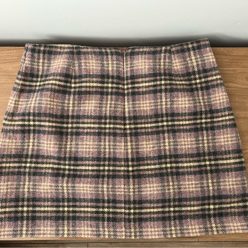 VTG- Old Navy Plaid Mini Skirt - Pink and Black - Picture 4 of 4